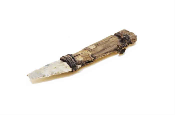 Il pugnale di Ötzi // Ötzi’s dagger